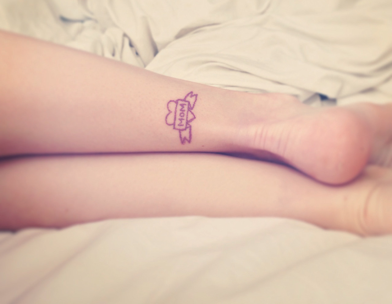 이코노미스트 - 영구적인 아이러니, DIY 문신