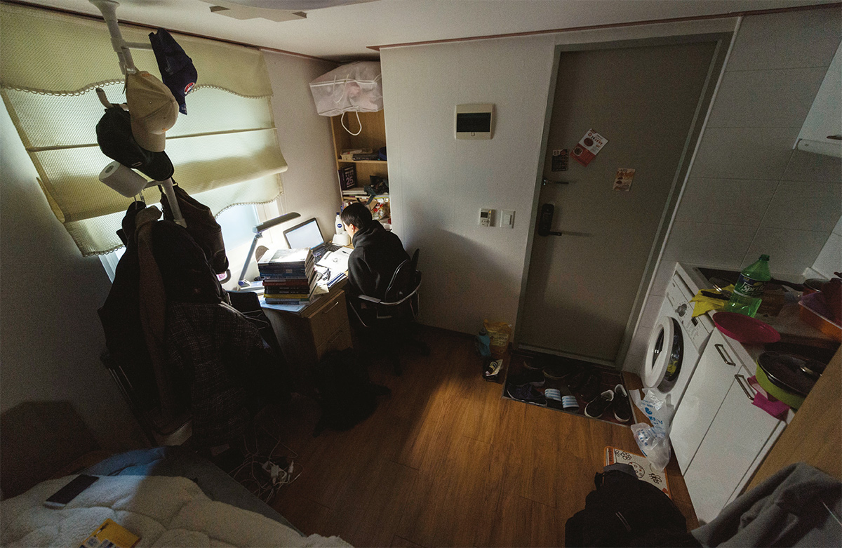 이코노미스트 - [주거 난민으로 전락한 1인 가구] 솔로를 위한 주택은 없다