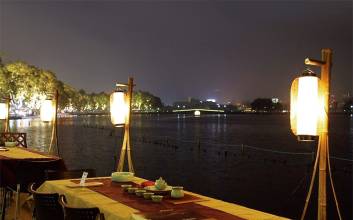 [서영수의 ‘돈이 되는 茶 이야기’] 전설·신화의 향 깊은 시후롱징차