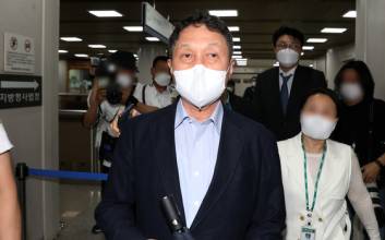 여동생의 반격…구본성 부회장, ‘아워홈’서 쫓겨날까