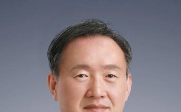 ‘전문경영인 체제’ 주목받던 SCM생명과학, 다시 오너경영 체제로