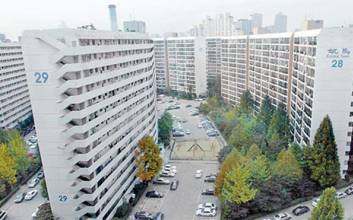 ‘재건축 대어’ 은마아파트도 분담금 ‘폭탄’…최대 7.7억 내야