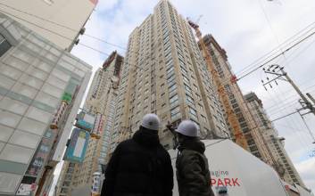 HDC현대산업개발 13~14일 전국 65개 현장 작업 중지