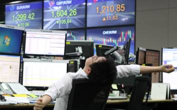 162조 증발한 증시, 3월에는 반도체·IT·리오프닝株 뜬다