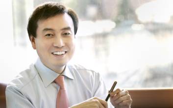 ‘18년’ 역임한 차석용 LG생건 부회장, 최장수 전문CEO 등극