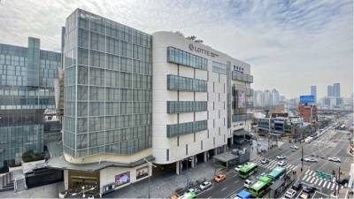 롯데백화점, 영등포점 운영권 포기…“재입찰 후 새단장”