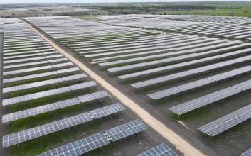 한화솔루션, 계열사 채무보증 6조2000억 돌파…‘솔라허브’에 올인 [이코노 리포트]