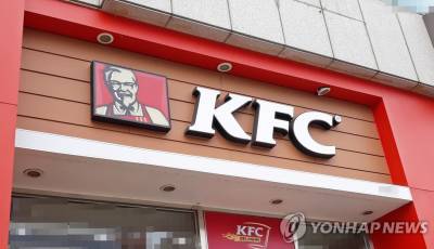 '역대 최고 실적' KFC, 치킨 가격 1년도 안 돼 또 올려, 왜?