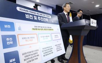 R&D 예산 삭감한 尹 정부…K-바이오, 이제 찬밥신세?