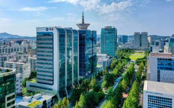 계룡건설, 분양하고도 못 받은 돈 920억원…전년比 3배 [이코노 리포트]