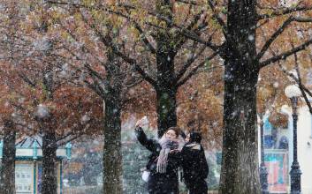 일찍 온 첫눈…주말 아침 ‘영하’ 강추위