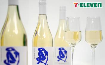 연말 홈파티족 공략...가심비 앞세운 편의점 차별화 와인 ‘불티’