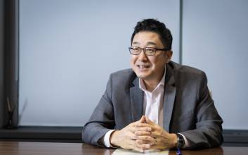제임스 박 GC셀 대표가 ‘넥스트 플랫폼’ 찾는 이유 [이코노 인터뷰]