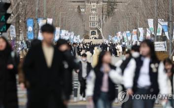 "막말·혐오정치에 염증"…2030 청년층 표심 어디로