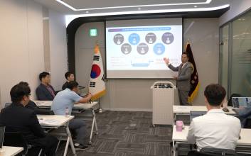 세무사회 “택스테크, 탈세 조장한다”…반복되는 ‘플랫폼 vs 이익단체’ 갈등