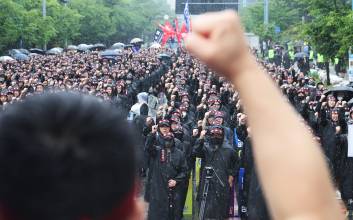 삼성전자 노사, 조만간 대화 재개할듯…사측 “조건 없는 대화” 제안