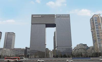 '기준 미달' 두산, 지주사 지위 잃었다