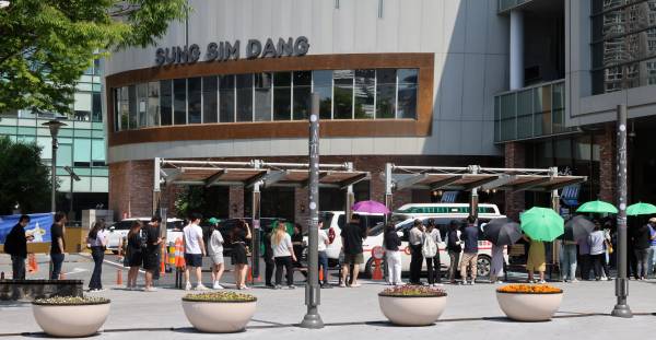 ‘공동체를 위한 경제’ 추구하는 로컬브랜드, 대전 ‘성심당’의 역설