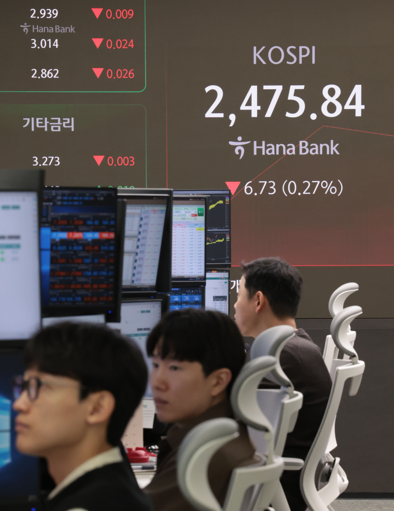 이코노미스트 - “위기의 한국 증시, 용기 내고 미국 증시 두려움 가질 때”