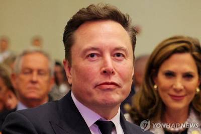 "테슬라 괜히 팔았나"…머스크 주식 매입에 서학개미 '술렁'