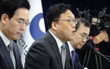 자본시장법으로 '주주 충실 의무' 보장한다…정부안, 여당 협의 후 국회 제출 계획