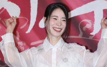 임지연, 고위공직자 맏며느리 됐다…안타까운 눈빛, 왜?