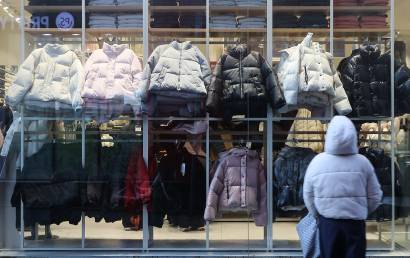  사라지지 않는 가짜 구스 패딩...정부 조사서 딱 걸렸다