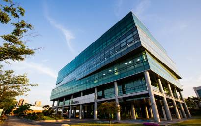 셀트리온, ‘4조 매출·1조 영업익’ 시대 개막…“한 차원 높은 성장 곡선 그릴 것”