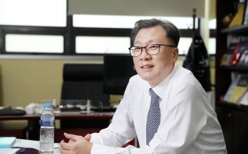 “삶에 벌어지는 다양한 일을 돌파하는 데 이 책이 도움을 줄 것” [CEO의 서재]