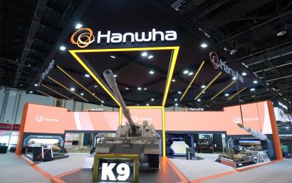 하루 새 8.74%↑ 11만5700원 '우뚝'…방산주 일제히 급등