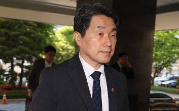 이주호, '대통령 권한대행 33일' 마침표…4일부터 국무총리 직무대행