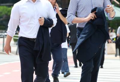 나이 차면 부장 승진?...시대가 달라졌다