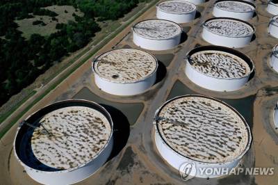 뉴욕유가, 하루 만에 반락…휘발유 재고 증가·연준 매파적 기조 부담