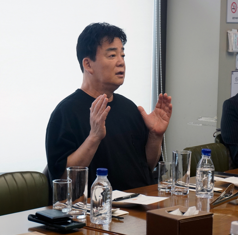 "점주들 피해 호소" 백종원 더본코리아, 칼 빼들었다