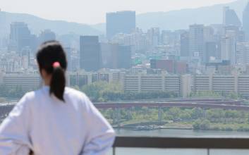 강남 100억 아파트 산 외국인들, 3000억 탈세…"끝까지 추적"