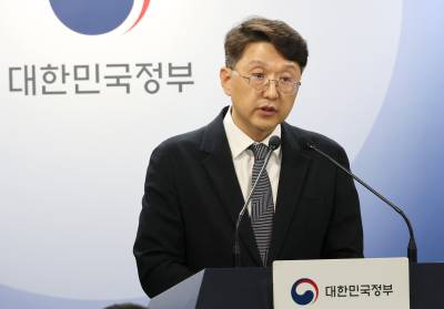 “유심 외 개인정보 관리 서버도 감염됐다”...SKT 해킹, 3년 전 시작돼