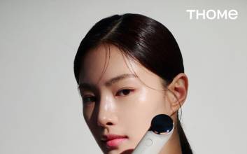 앳홈이 선보인 홈 에스테틱 브랜드 ‘톰 더글로우’…홈쇼핑 론칭 방송에서 매진 기록