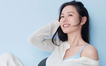 '손예진 언더웨어' 하루 6억원대 매출 눈길…정체는