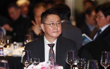 이석우 두나무 대표, 7월 1일부로 사임…고문으로 남는다