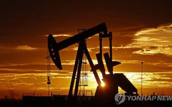 뉴욕유가, 공급 확대 우려에 하락…WTI 62달러선 후퇴
