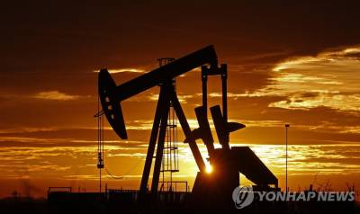 뉴욕유가, 공급 확대 우려에 하락…WTI 62달러선 후퇴