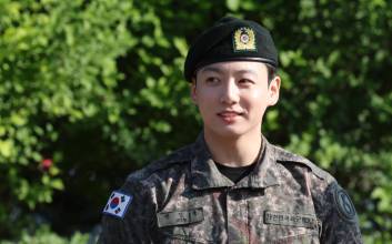 정국, 논란된 '도쿄 모자' 긴급 사과…브랜드는 품절 역설