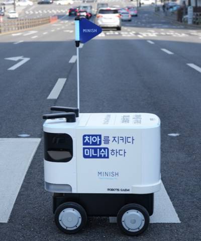미니쉬테크놀로지, 치과업계 최초로 수복물 운반에 AI자율주행 로봇 도입