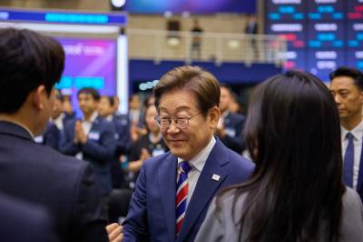 코스피 3000 시대, '이재명·트럼프 수혜주' 잡아라