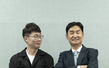 “슈팅스타, 예능이라고 생각한 적 없죠”...K리그 레전드의 새로운 도전 [이코노 인터뷰]