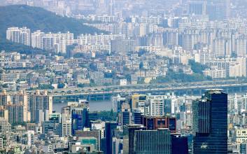 서울 전세가율 7년 만에 최저… 강남 3구 '30%대'로 추락