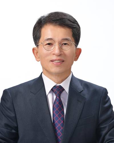 영주시, 유정근 신임 부시장 부임…“고향 발전 위해 혼신 다할 것”
