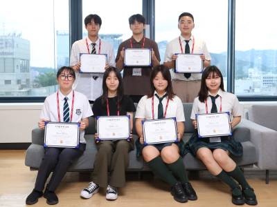  국제학교 학생들로 꾸려진 '영 저널리스트 1기'
