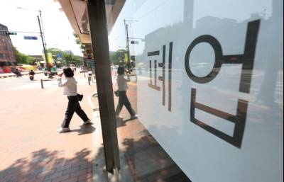 폐업자 100만명 첫 돌파…사업 부진 탓, 소매·음식업 직격탄
