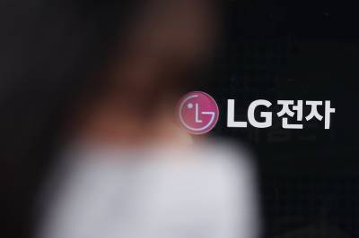 LG전자, 전장·냉난방 선방에도…2분기 실적 ‘반토막’
